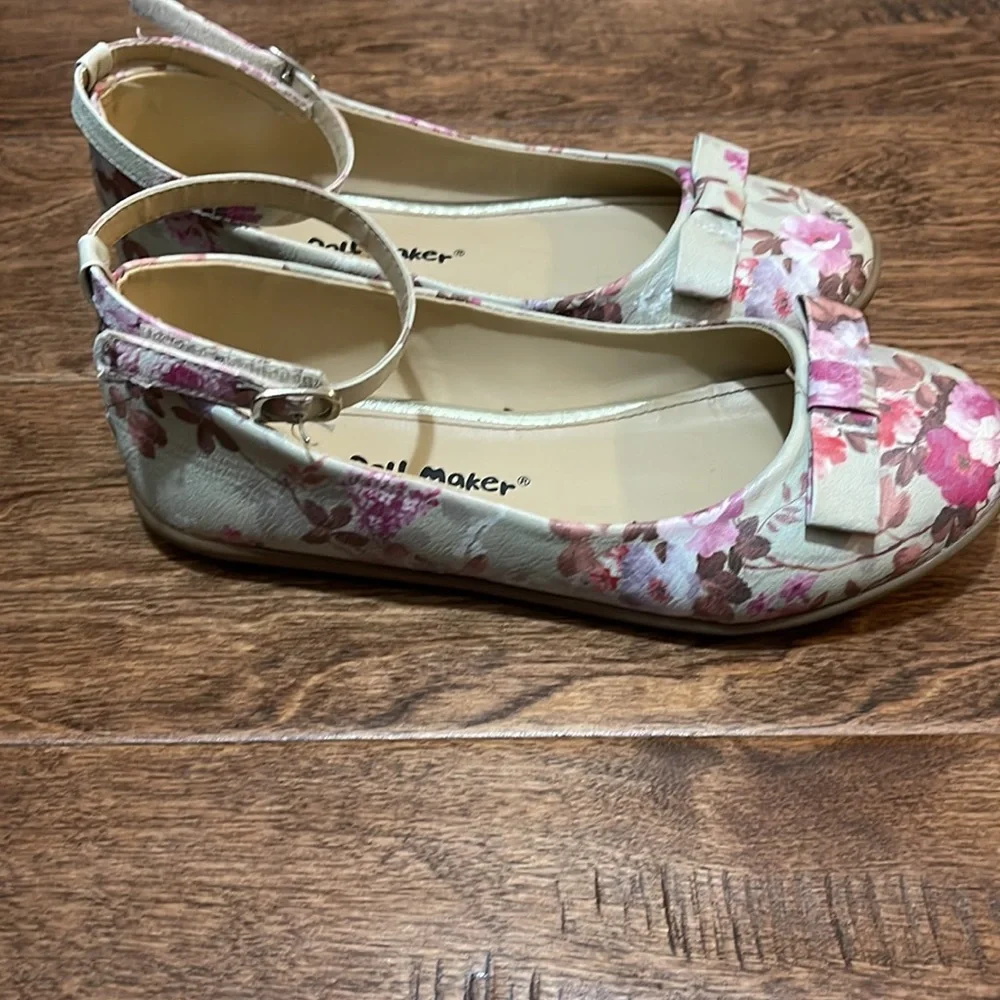 The Doll Maker big girl shoes